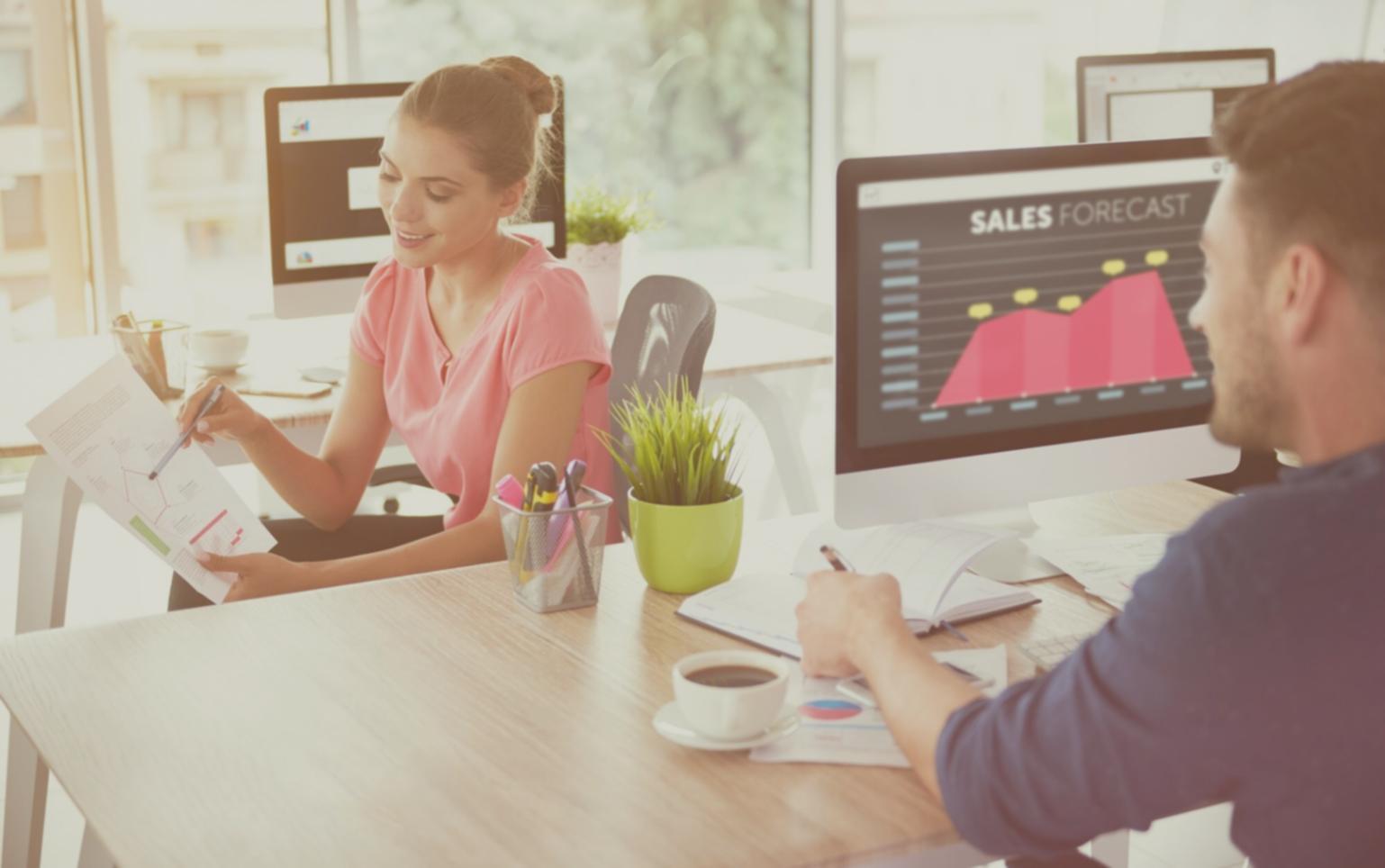 Recenze a hodnocení SEO obsahu